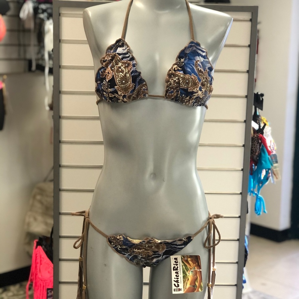 Chica Rica scalloped bikini size small